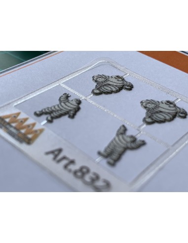 Bonhommes Michelin 3D - M832