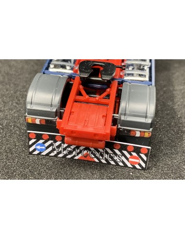 Paraschizzi MERCEDES - 3D - M112M dettagli