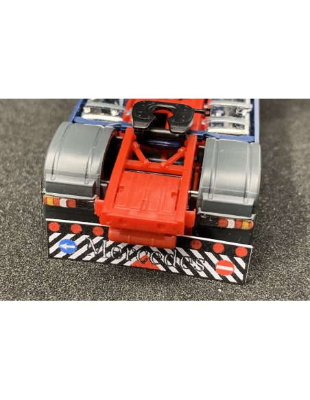 Paraschizzi MERCEDES - 3D - M112M dettagli Paraschizzi MERCEDES - 3D - M112M dettagli