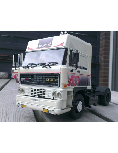 DAF 3600-3300 ATi - M67346 - model by C. Wagenaar left