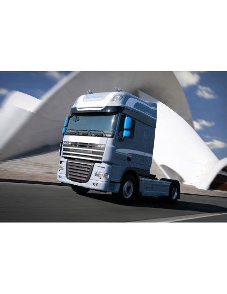 DAF XF 105 Super Space Cab Blue Edition - M64348W real