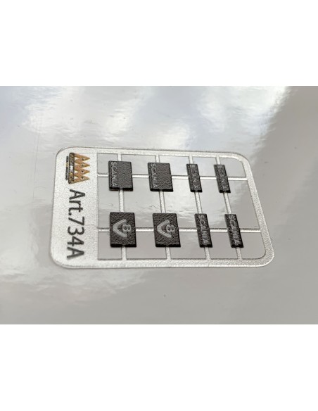 Paraschizzi piccoli SCANIA - 3D - M734A - resina spessorata Paraschizzi piccoli SCANIA - 3D - M734A - resina spessorata