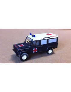Carabinieri ambulance for Defender 110 Busch model - M32131 left side