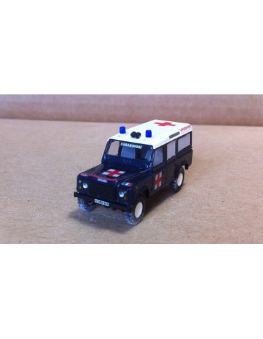 Ambulanza Carabinieri per Defender 110 modello Busch - M32131 frontale