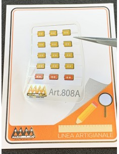 Luci di ingombro arancioni e rosse 1:24 -  3D - M808A particolare