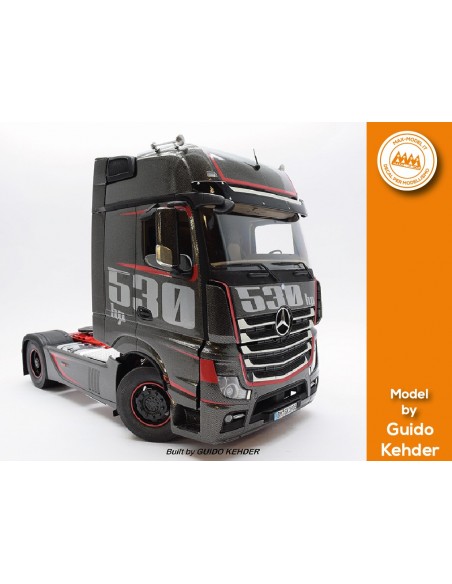 Mercedes Actros MP4 Racing Edition - M67450 modello lato dx Mercedes Actros MP4 Racing Edition - M67450 modello lato dx