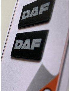 Paraschizzi piccoli con scritta DAF 1:24 - 3D - M718A dettaglio