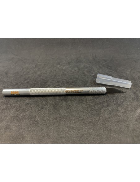 Max-Model Cutter - Steel Cutter - M106 with blade Max-Model Cutter - Steel Cutter - M106 with blade