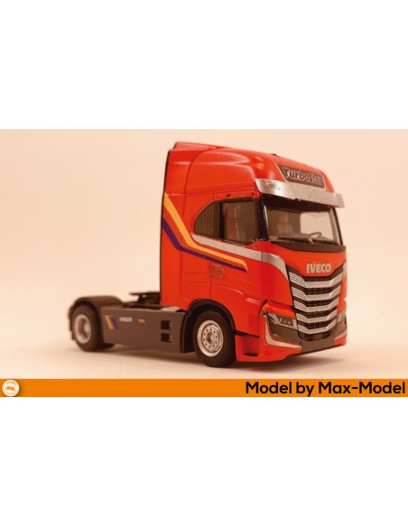 Iveco S-Way Turbostar Legend - M62858 right model