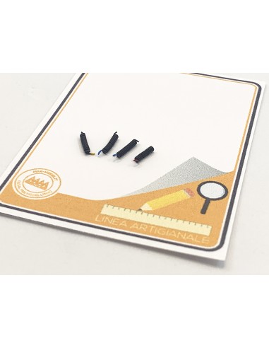 Tubi aria neri con distributore colorato per camion vista