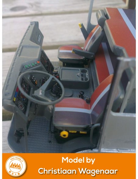 Iveco Turbostar 190-42 - cab interior decoration - M67121 model by Christiaan Wagenaar