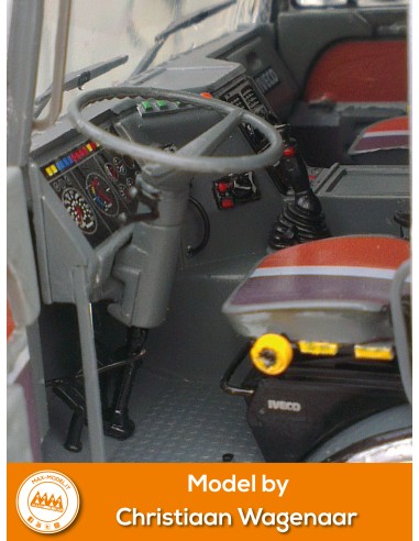 Iveco Turbostar 190-42 - cab interior decoration - M67121 model by Christiaan Wagenaar particular