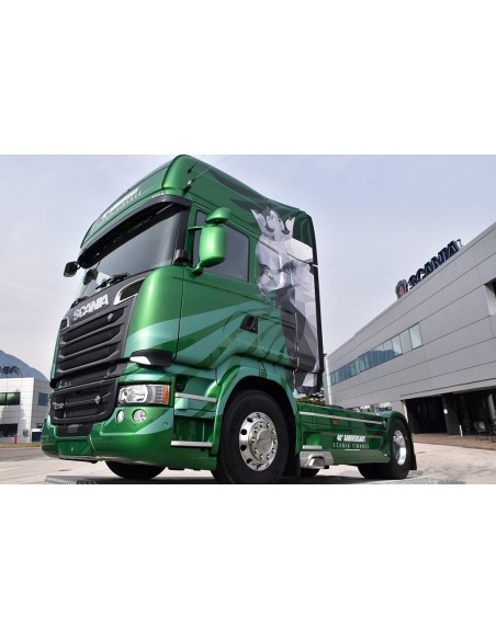 Scania The Emerald 40 years - M67404 real Scania The Emerald 40 years - M67404 real