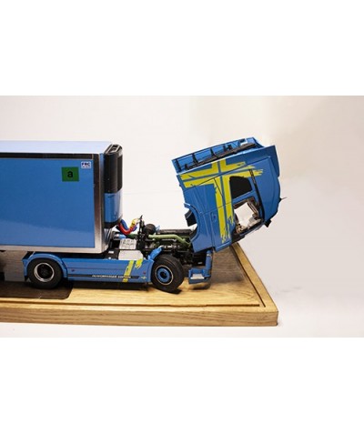 Volvo FH4 Performance Edition Italeri